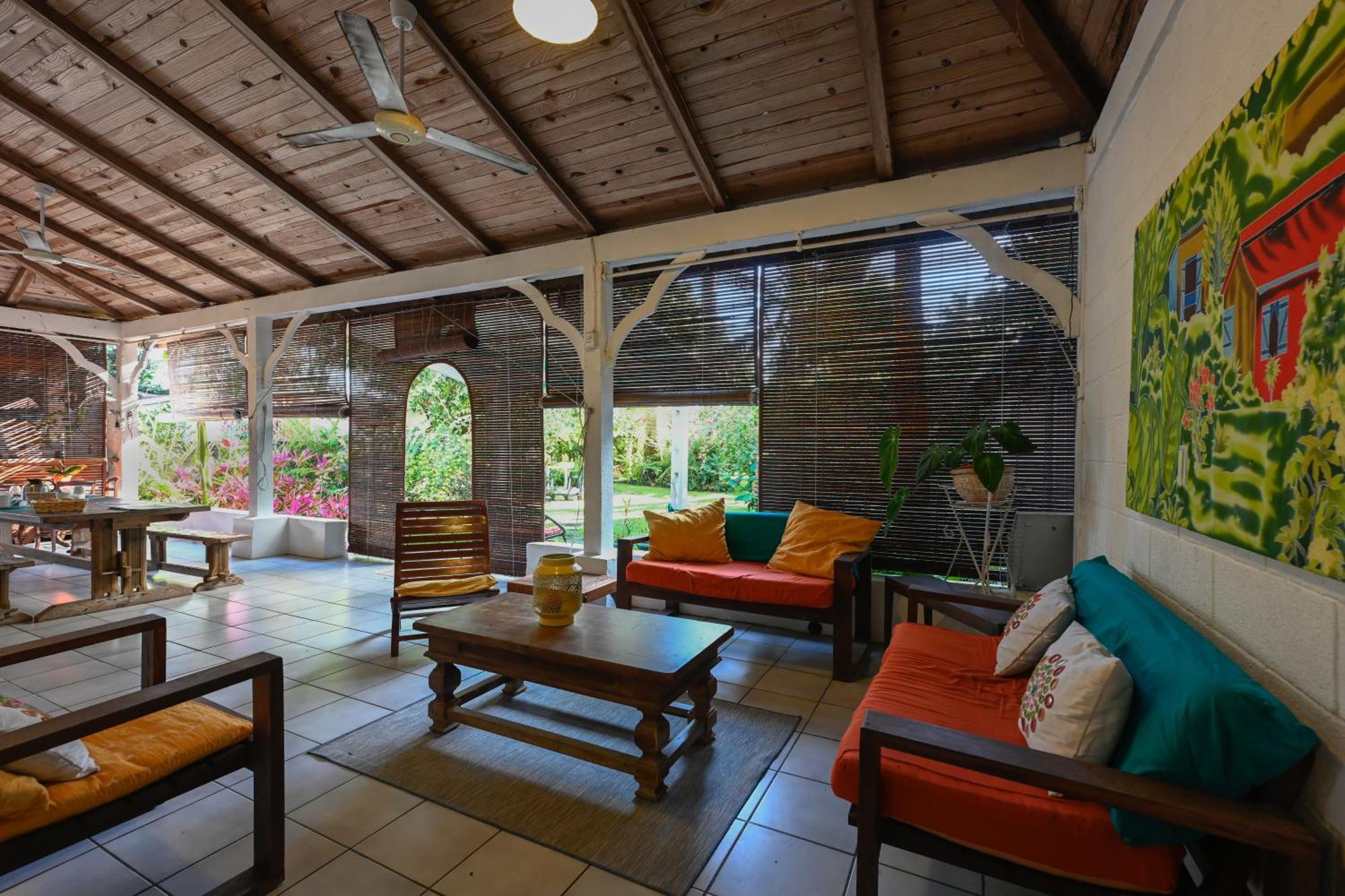 Le Medinilla Acomodação com café da manhã Bras-Panon Exterior foto